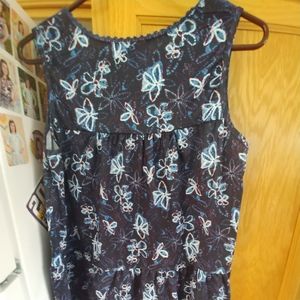 Women's tank blouse medium